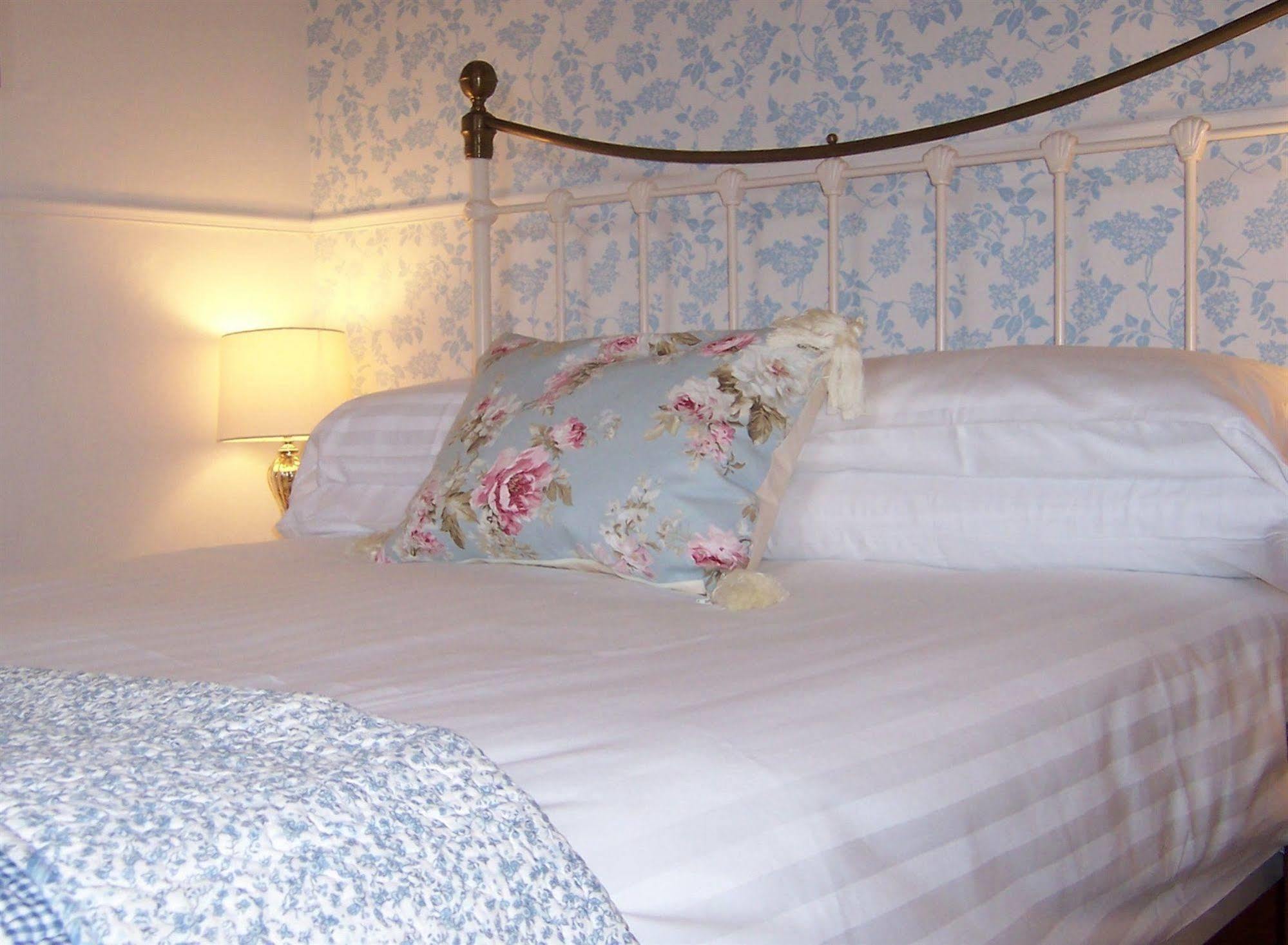 Caddon View Country Guest House Innerleithen Dış mekan fotoğraf