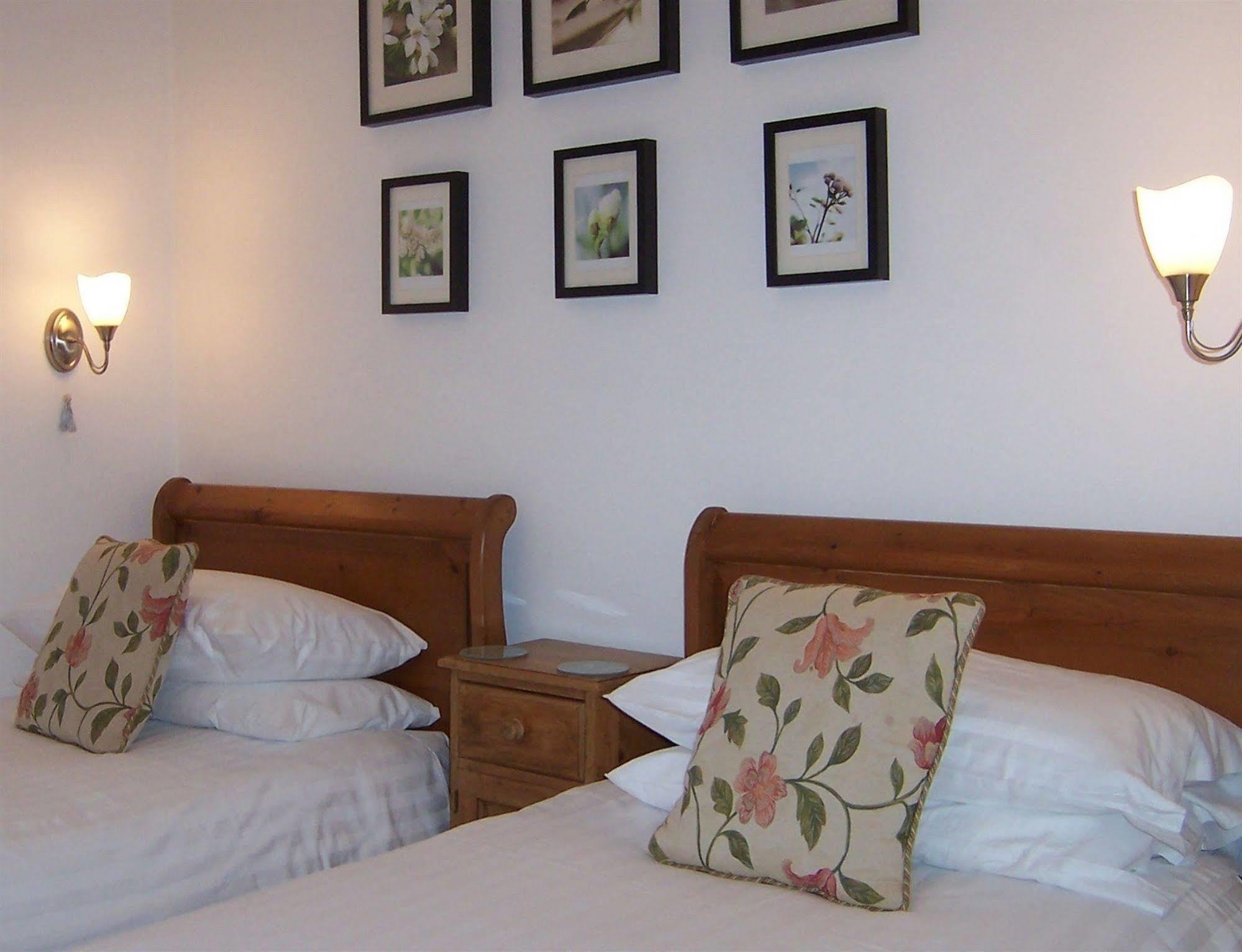 Caddon View Country Guest House Innerleithen Dış mekan fotoğraf